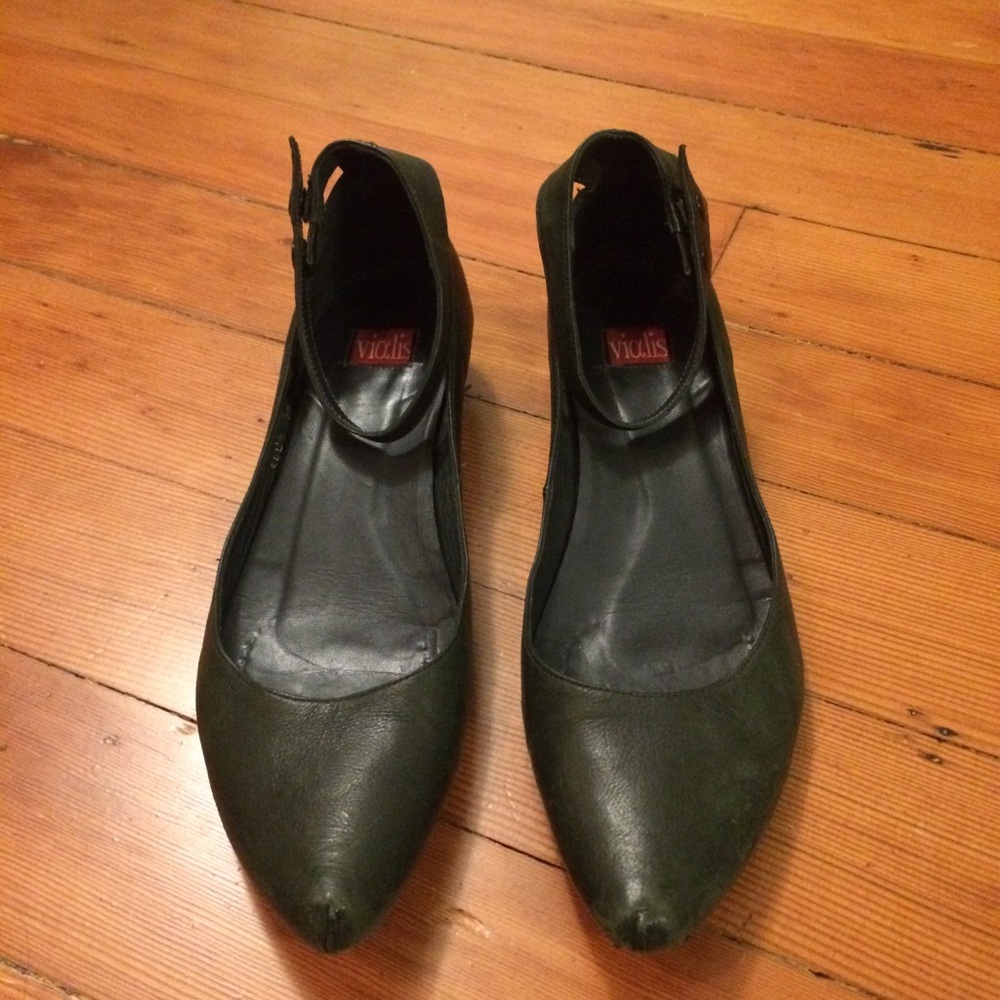 Green Vialis Ankle Strap Shoes